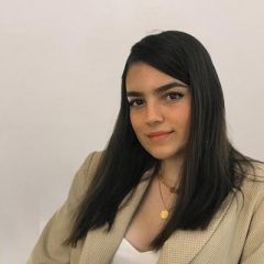 צליל אדרי תמונת ראש בחליפה